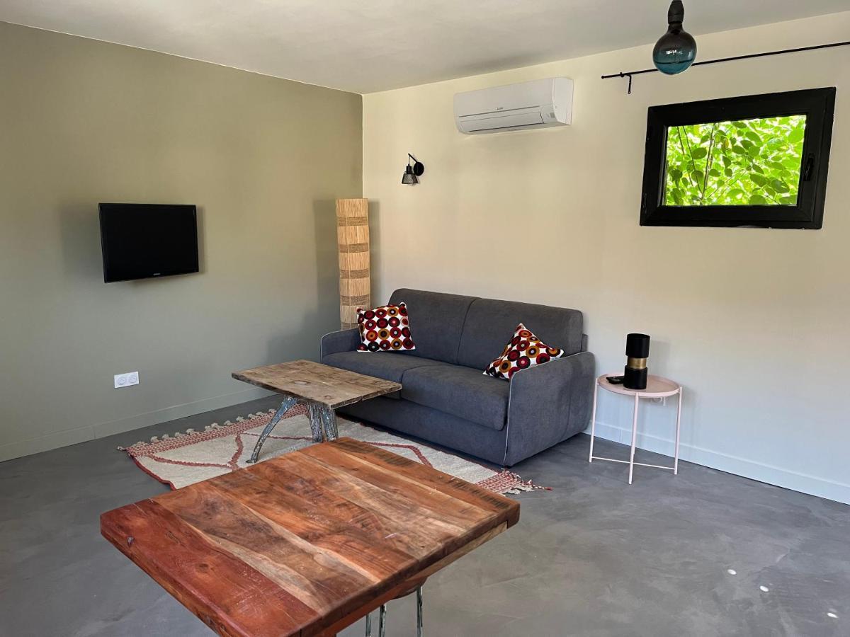 Studio Dans Les Alpilles Appartamento Fontvieille Esterno foto
