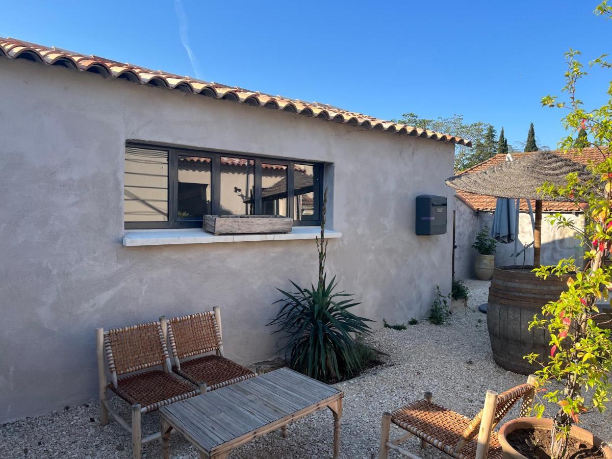 Studio Dans Les Alpilles Appartamento Fontvieille Esterno foto