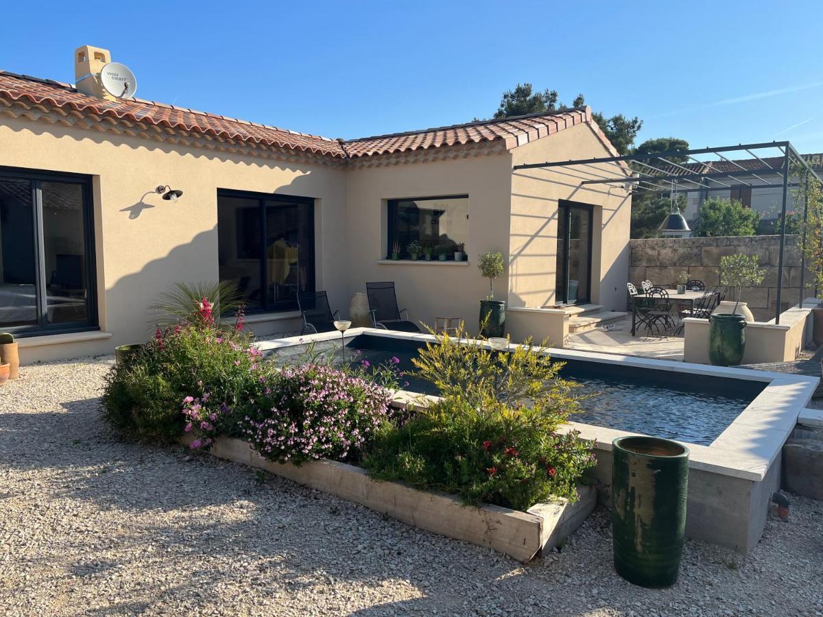 Studio Dans Les Alpilles Appartamento Fontvieille Esterno foto