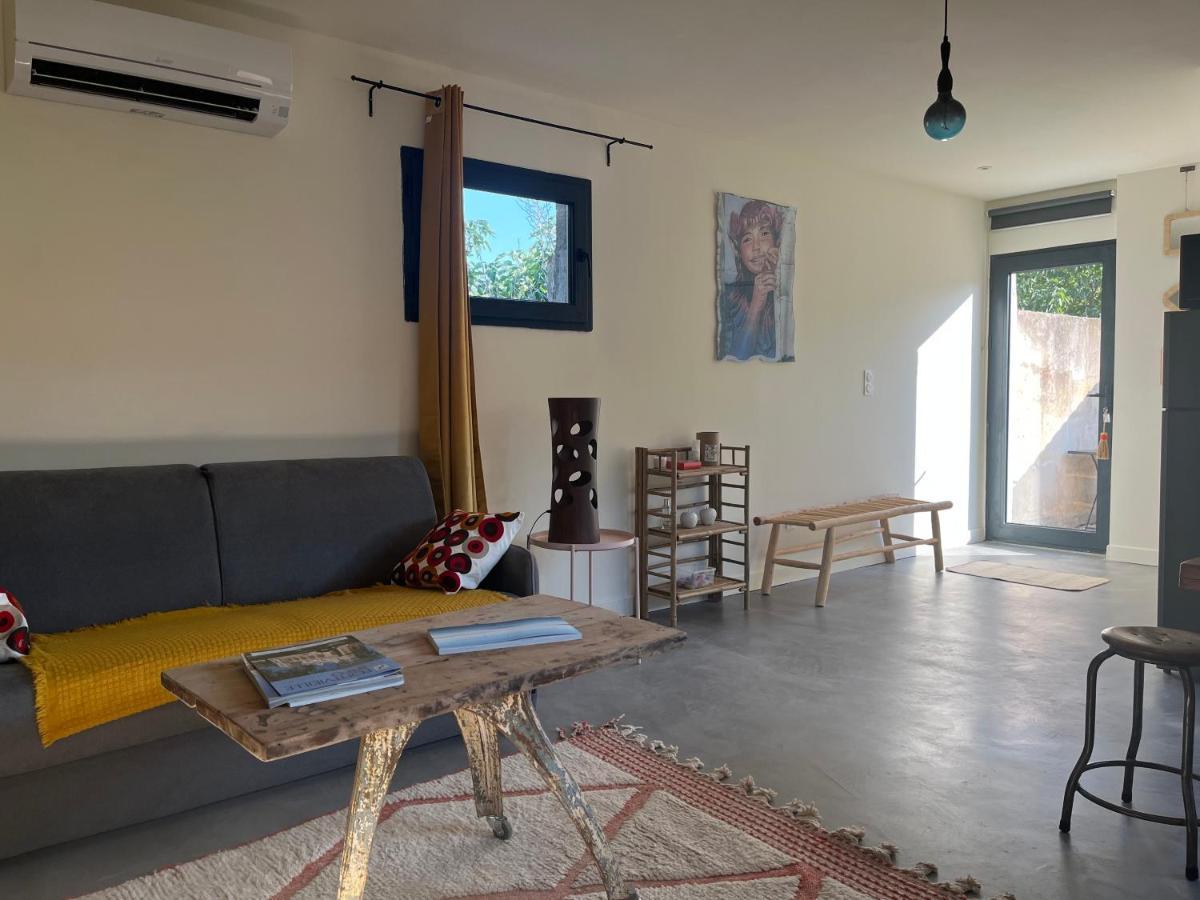 Studio Dans Les Alpilles Appartamento Fontvieille Esterno foto