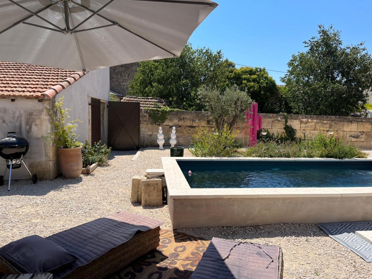 Studio Dans Les Alpilles Appartamento Fontvieille Esterno foto