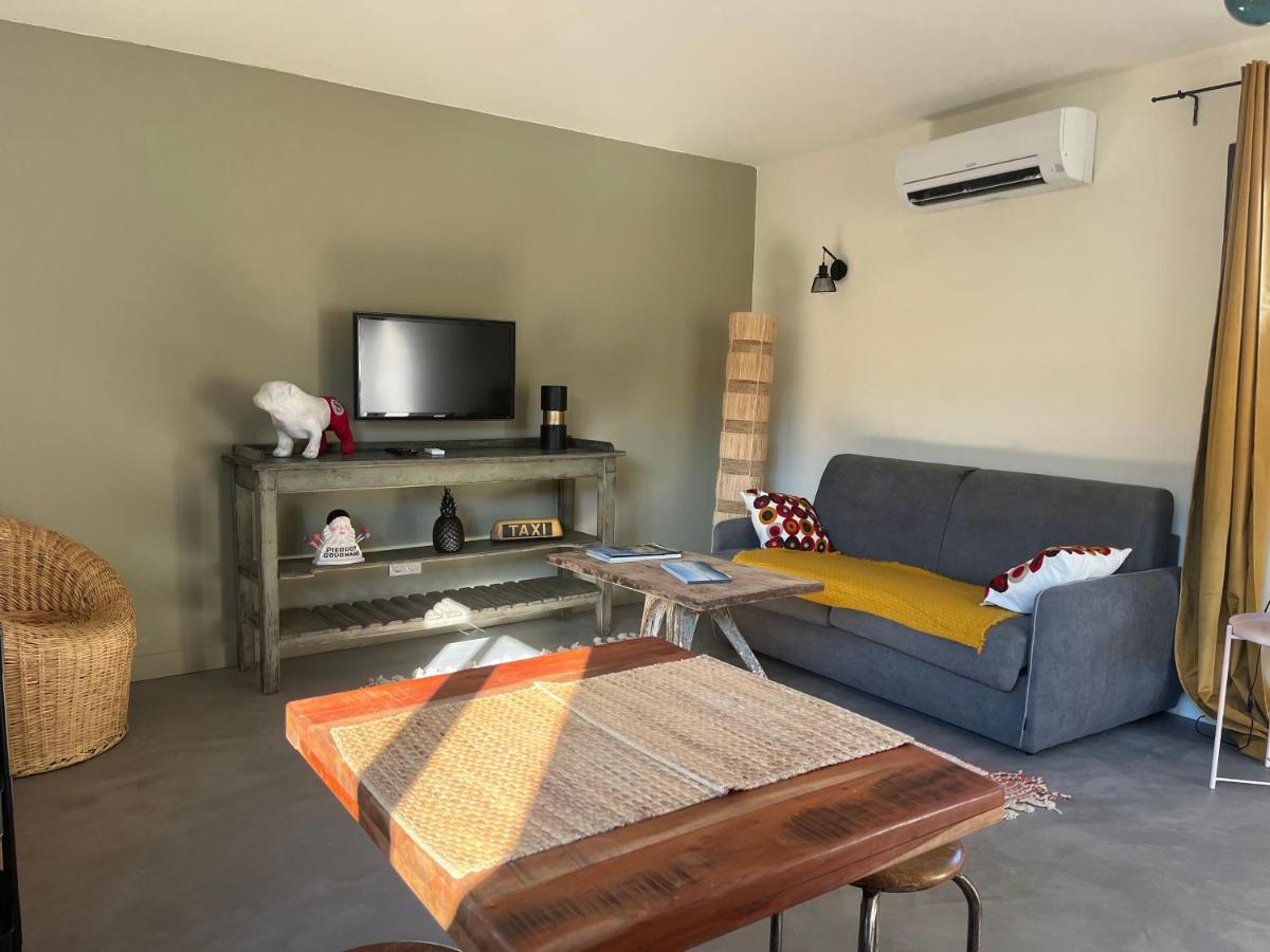 Studio Dans Les Alpilles Appartamento Fontvieille Esterno foto